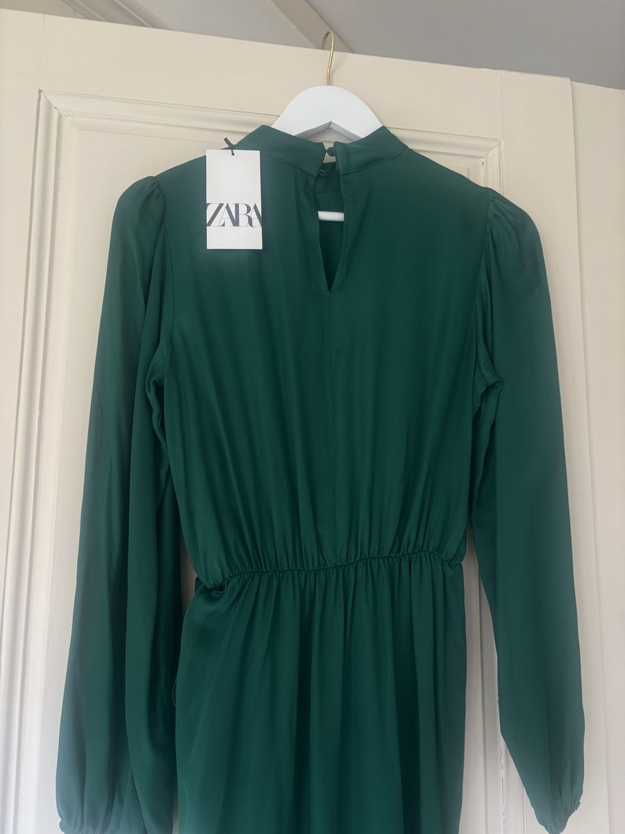 Zara Vestiti: Robe zara new – Nuovo e nell'imballaggio originale da St-Légier- La Chiésaz venduto da anh_9289 1