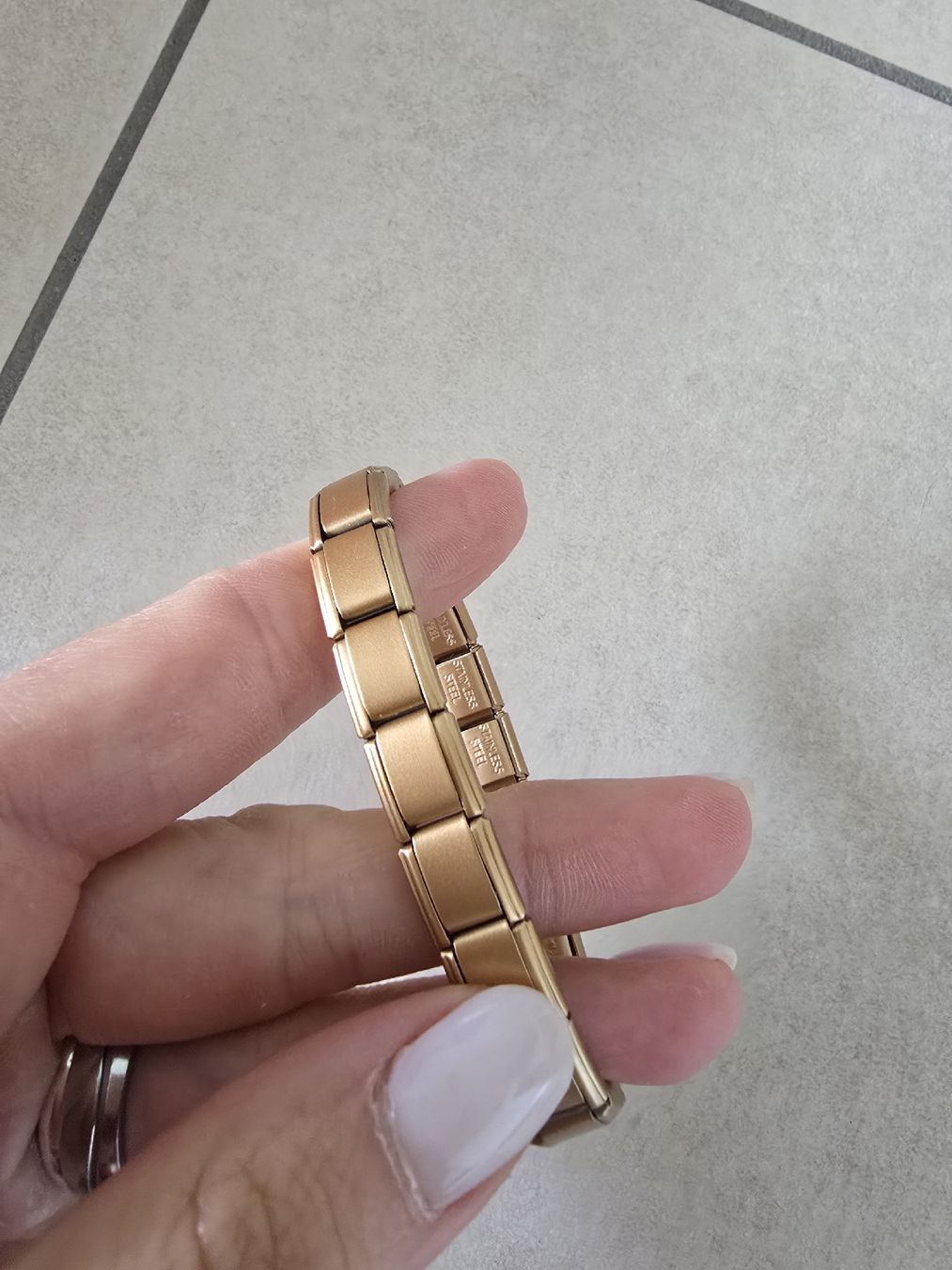 Armbänder & -reifen: Goldiges Edelstahl Armband – Neu und originalverpackt aus Rickenbach b. Wil von Beautiful.Things 1