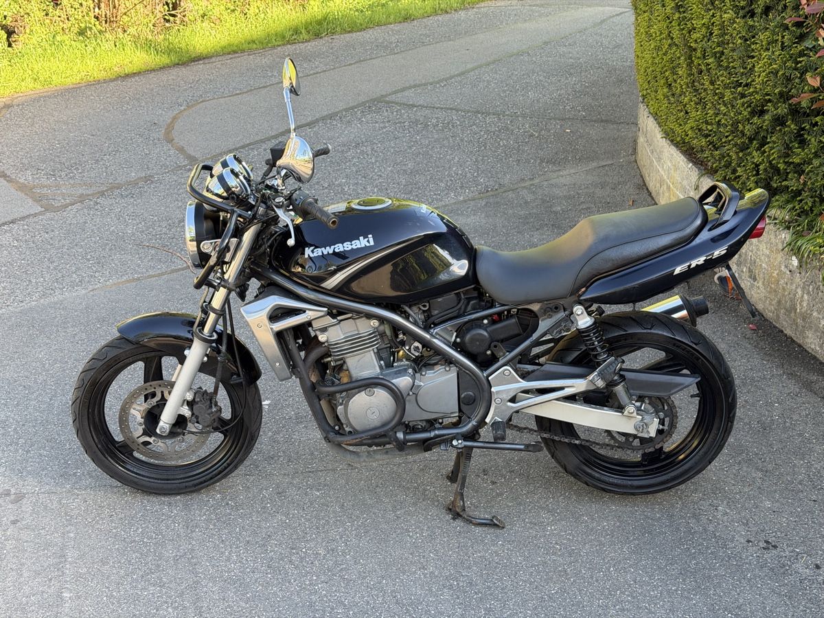 Kawasaki Strada: KAWASAKI ER-500cc Ab Mfk – Usato da Zullwil venduto da Autocentersalii 3