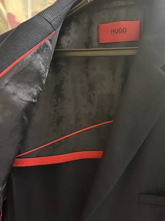Giacche: Hugo Boss Jacket Dunkelblau – Usato da Zürich venduto da pete5730 1