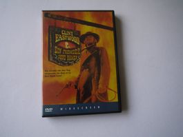 EIN FREMDER OHNE NAMEN(1973) - Clint Eastwood
