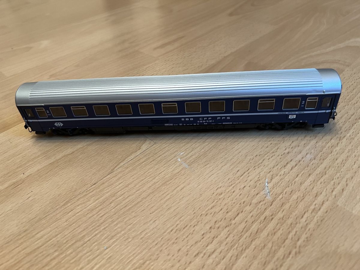 Roco Modellini di ferrovie: Roco Liegewagen 2. Klasse – Usato da Gisikon venduto da ram_78bx