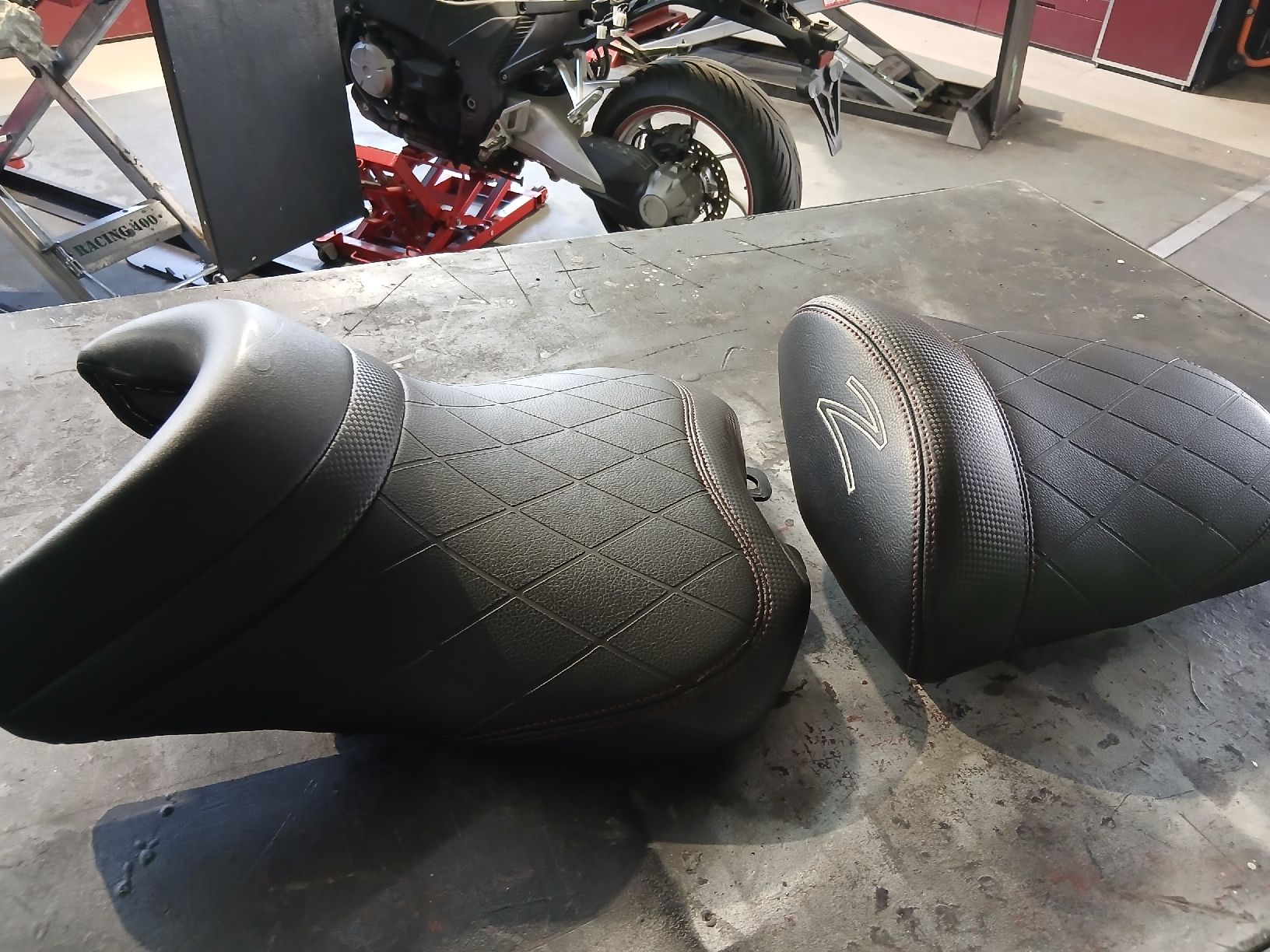 Kawasaki Tutti i ricambio per moto: kawasaki z1000sx – Usato da Romanel-s-Lausanne venduto da site76