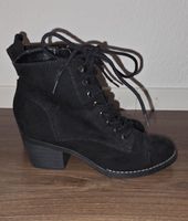 Schwarze Boots Stiefeletten Gr. 37, Schnürung