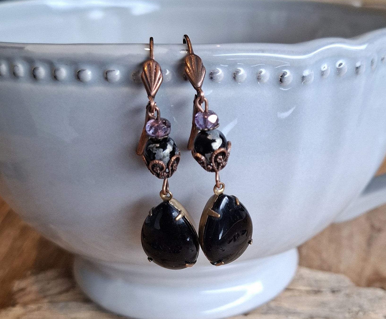 Orecchini pendenti & Orecchini a lobo: NOIR - Messingohrringe - bronze - kupfer - schwarz – Nuovo e nell'imballaggio originale da Mühlethal venduto da nicita-modeschmuck 1