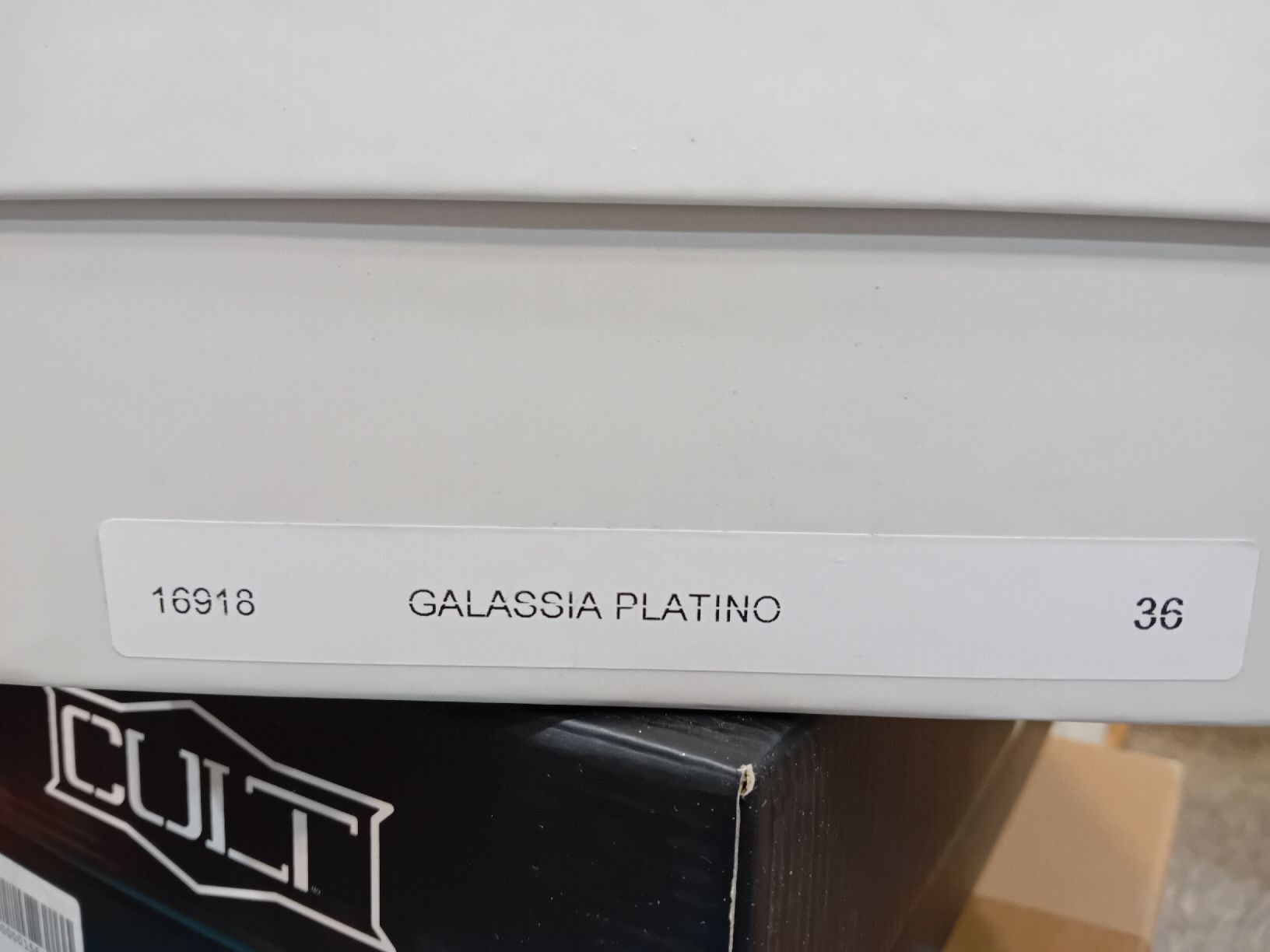 Damenschuhe: BARCA glitter oro con fiocco, tg 36 NUOVE – Neu und originalverpackt aus Biasca von Old_6blh 8