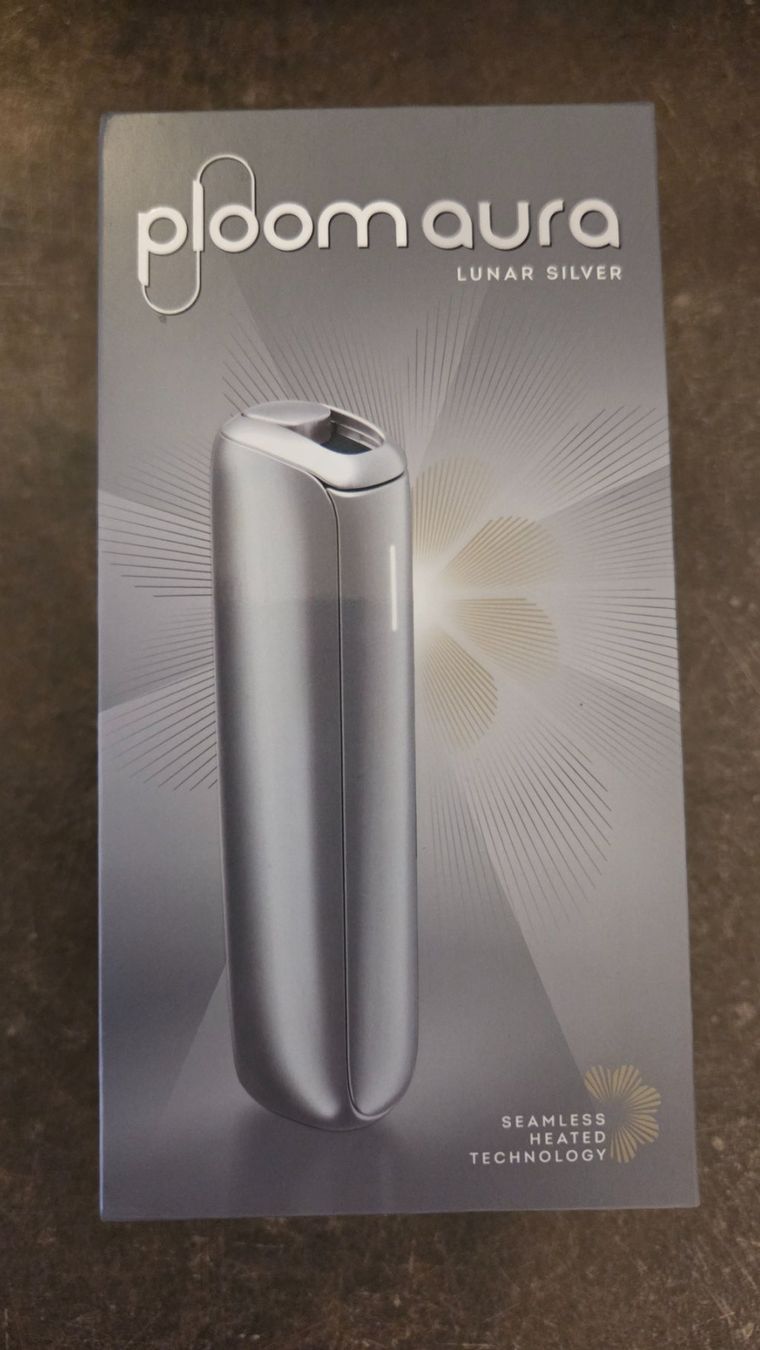 Autres tabacs: Neu!! Ploom Aura Lunar Silver 2026 – Neuf avec emballage d'origine à Zürich par Tobi76