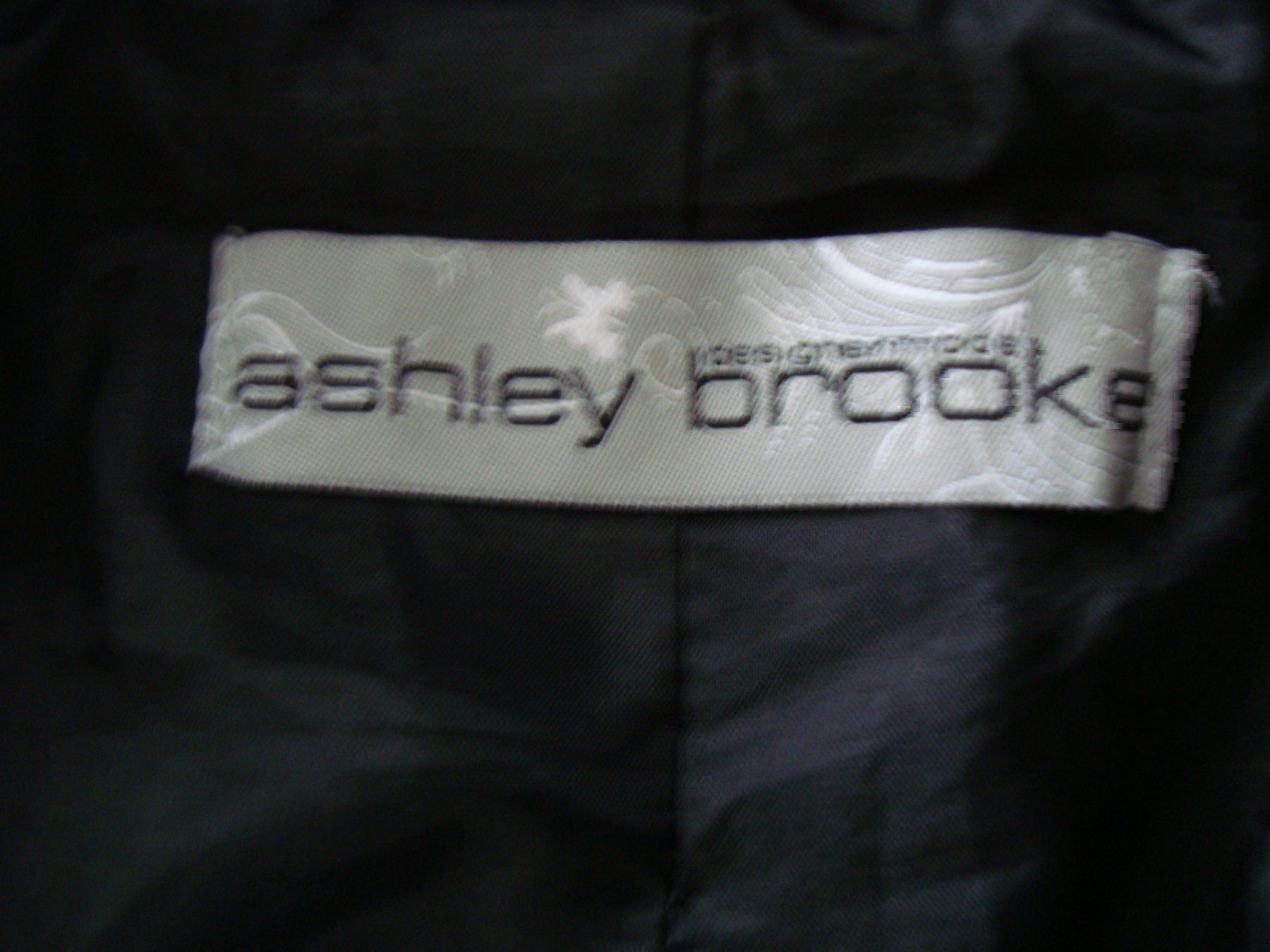 Cappotti: Wollmantel ashley brooke – Usato da Mosnang venduto da zwasli03 5