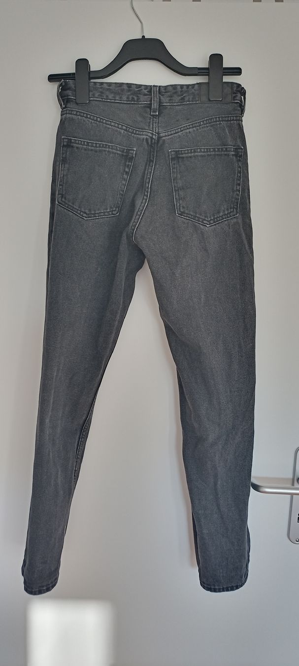 Monki Jeans: Schwarze Damen Monki Jeans, Grösse 27 – Gebraucht aus Basel von RueschMotorColl 1