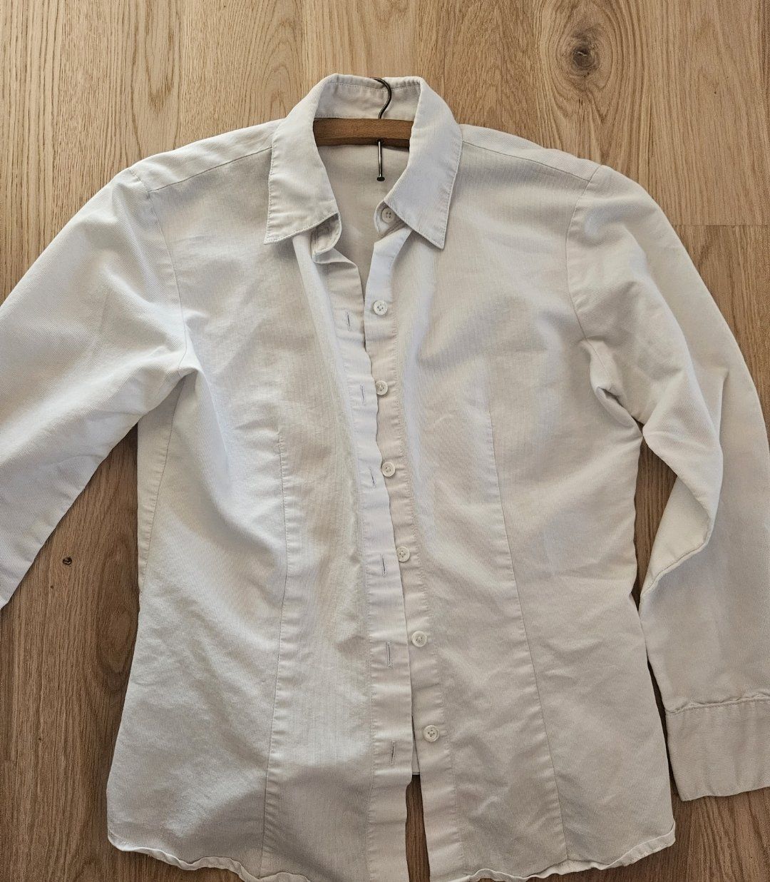 Blusen: Weisse Bluse – Gebraucht aus Suhr von jes_rtc9