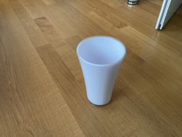Weisse Blumenvase - Zeitlos & Elegant!