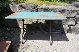 Gartentisch Vintage, mit Rostrosen, 140 x 70 cm