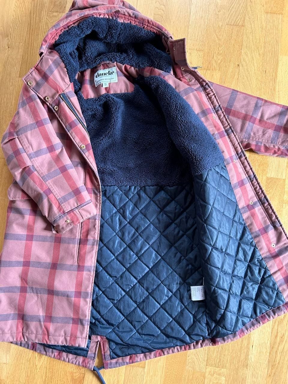 Danefae Mäntel: Danefae Winterjacke / Parka in Grösse S – Gebraucht aus Olten von patricialesandra 1