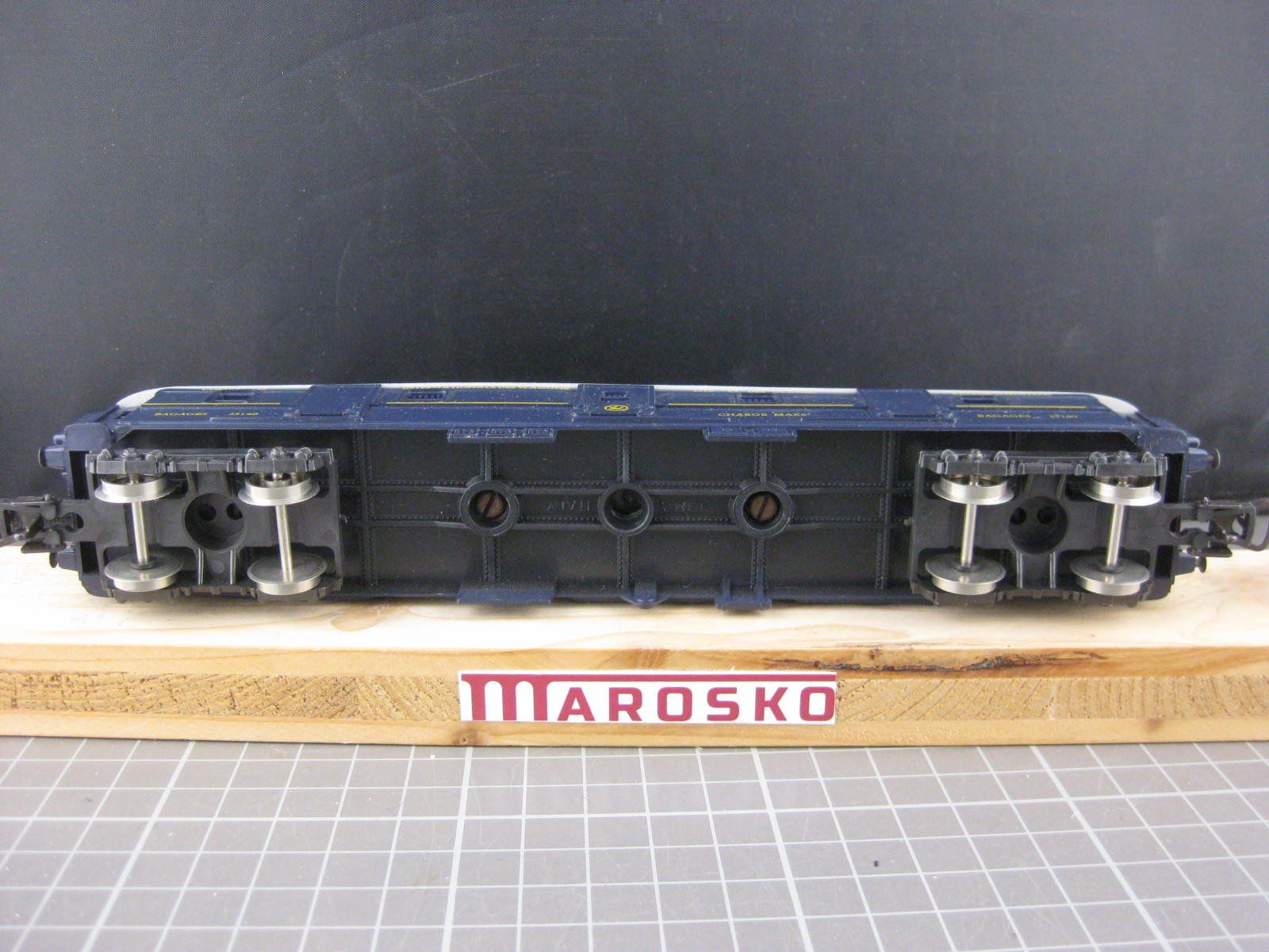 Lima Modelleisenbahnen: Lima Orient-Express Gepäckwagen, mit OVP, H0, DC – Gebraucht aus Malters von Marosko 2