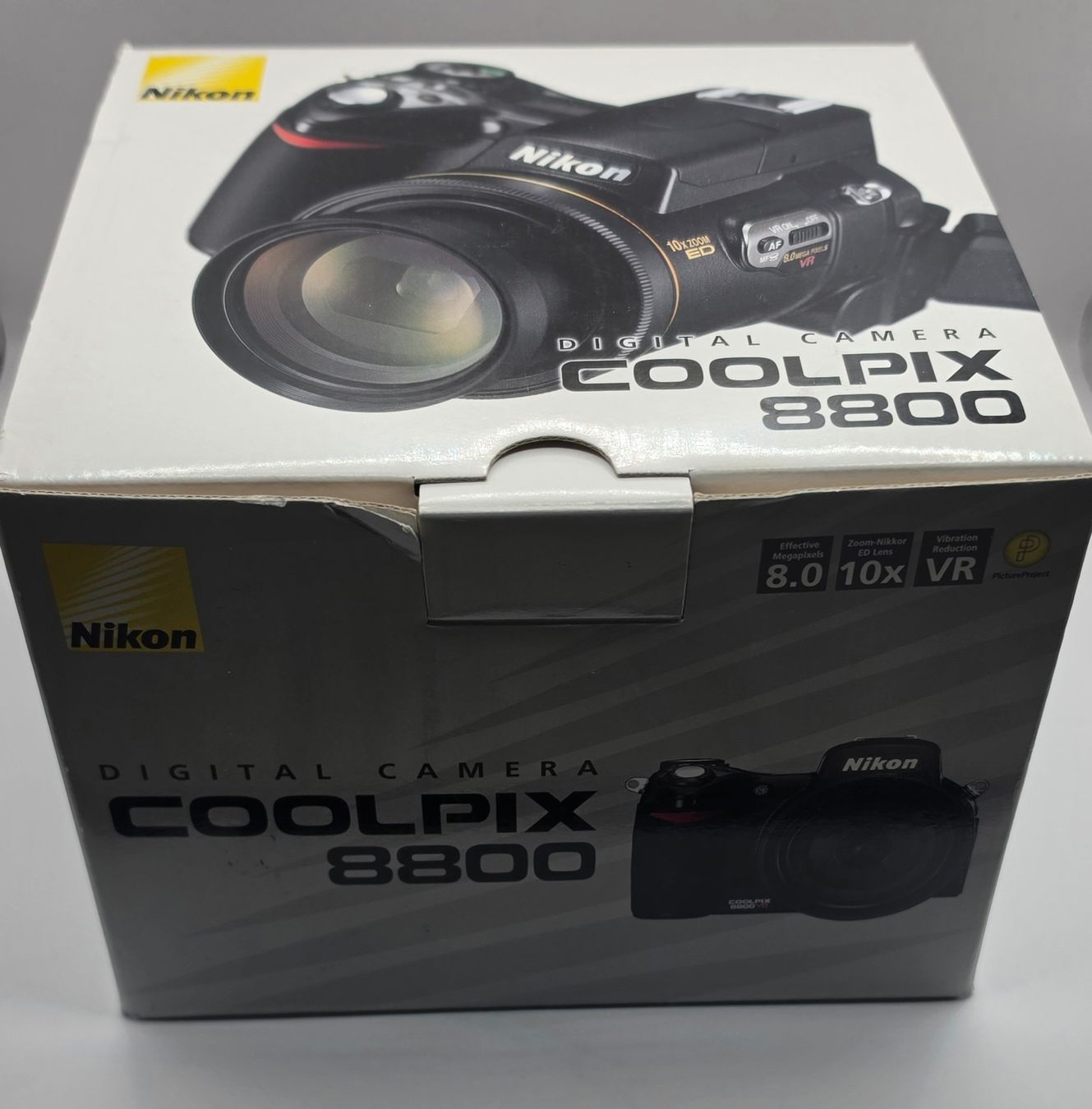 Nikon Appareil photo: Nikon Coolpix 8800 – D'occasion à altendorf par keskomat 5