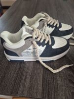 Coole Sneaker Gr 39 - nie getragen