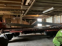 Metall Treppe mit Handlauf Verzinkt