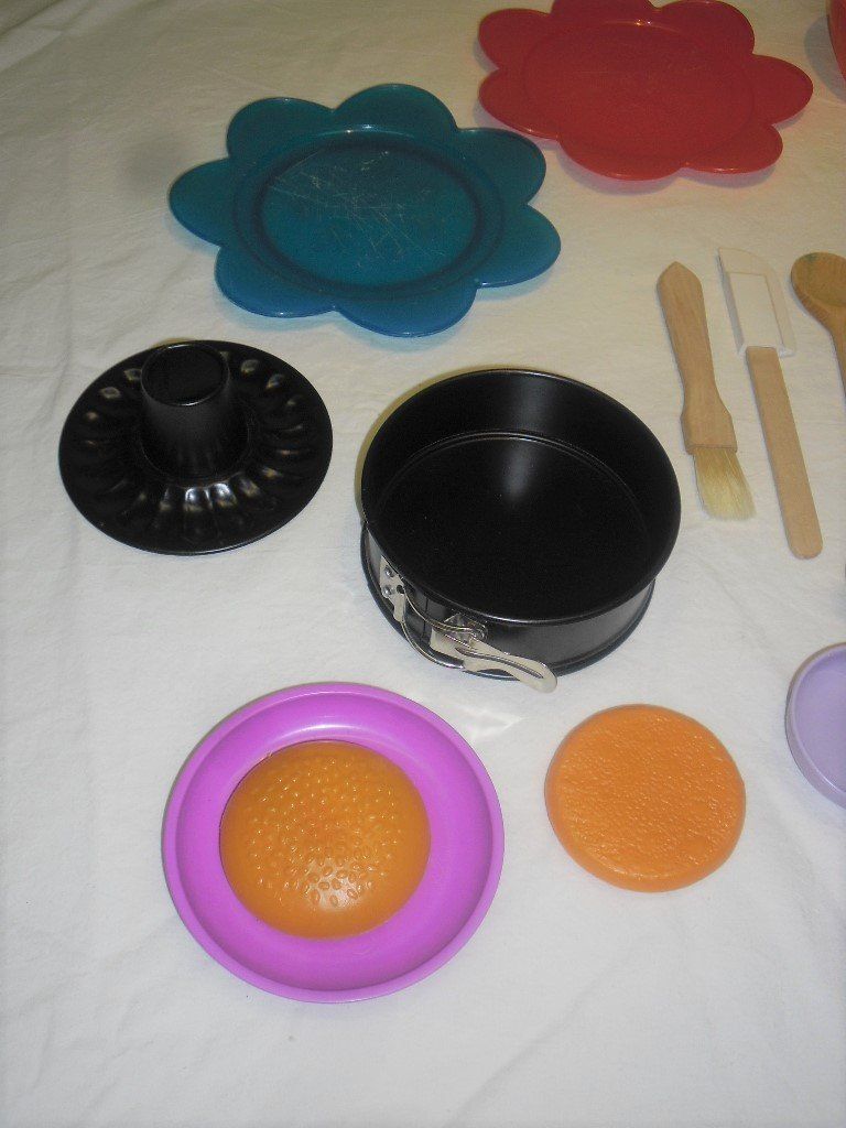 Giocattoli: Kinder - Spielsachen - Küchenmaterial / Backen – Usato da Büren SO venduto da omsa 1