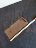 Alte Abdeckung aus Eisen, Patina, Rost, Alter Schieber