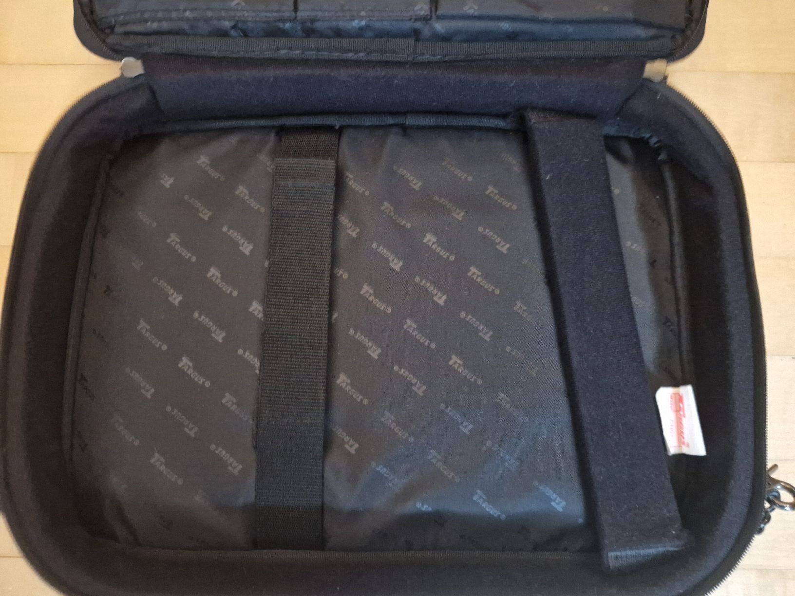 Targus Borse: Targus Notebook Tasche – Nuovo (secondo la descrizione) da Zürich venduto da Salesmaker 4