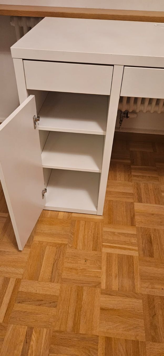Ikea Schreibtische: Schreibtisch weiss mit Schubladen und Fächern – Gebraucht aus Binningen von her_6w9f 1