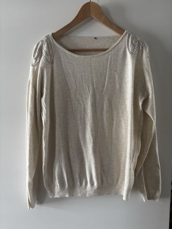 Vintage-Pullover mit Stickerei an den Schultern