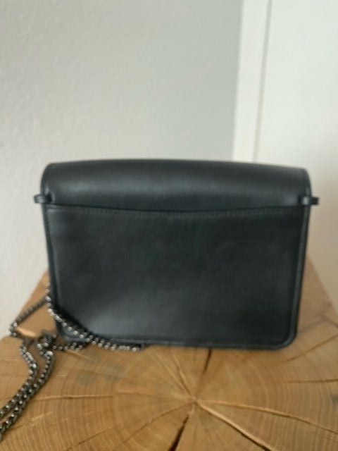 Borse da donna: Kleine Handtasche Schwarz – Usato da Nuerensdorf venduto da ghi_b7xs 2