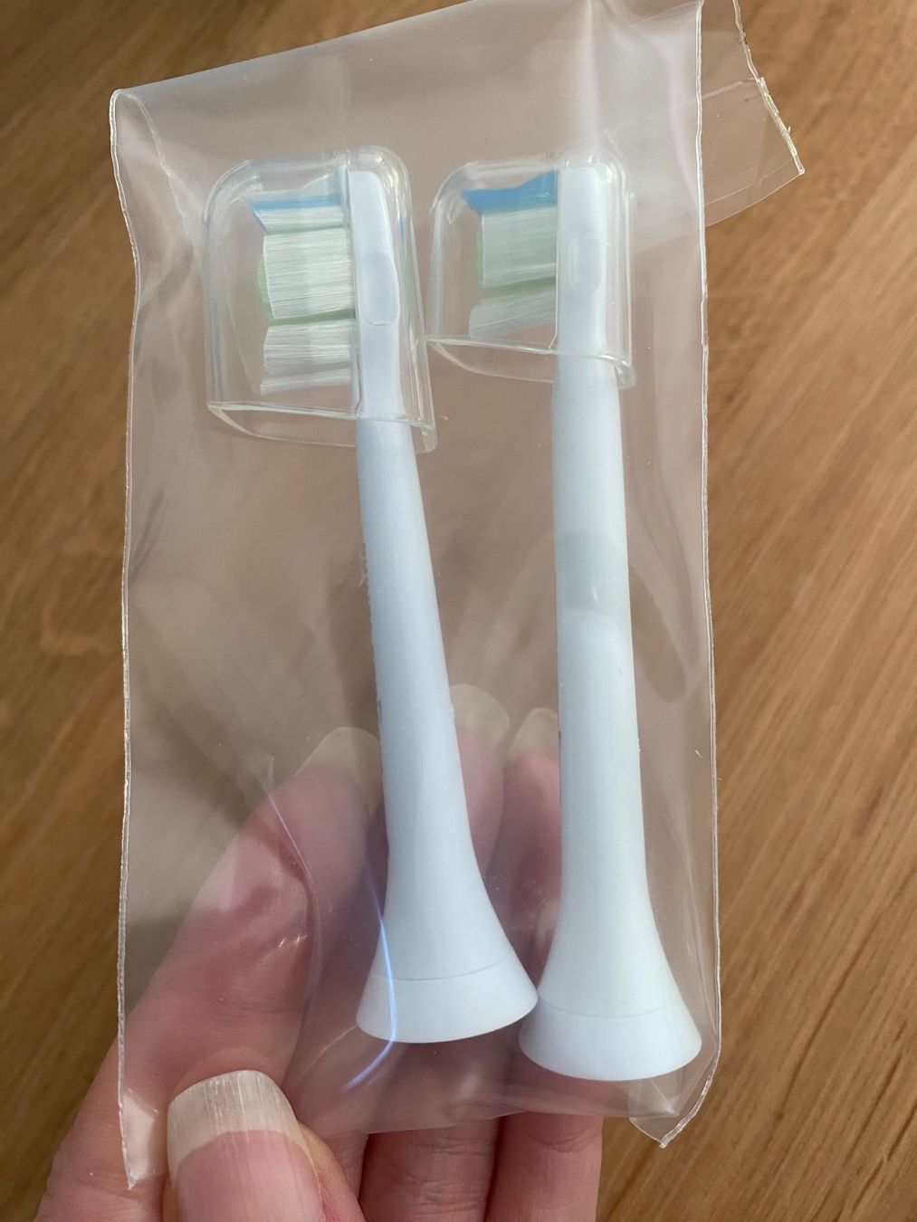 Philips Sonicare Cura dei denti: Philips Sonicare Ersatz Zahnbürsten - 14 Stück – Nuovo e nell'imballaggio originale da Wollerau venduto da luxury_82 2