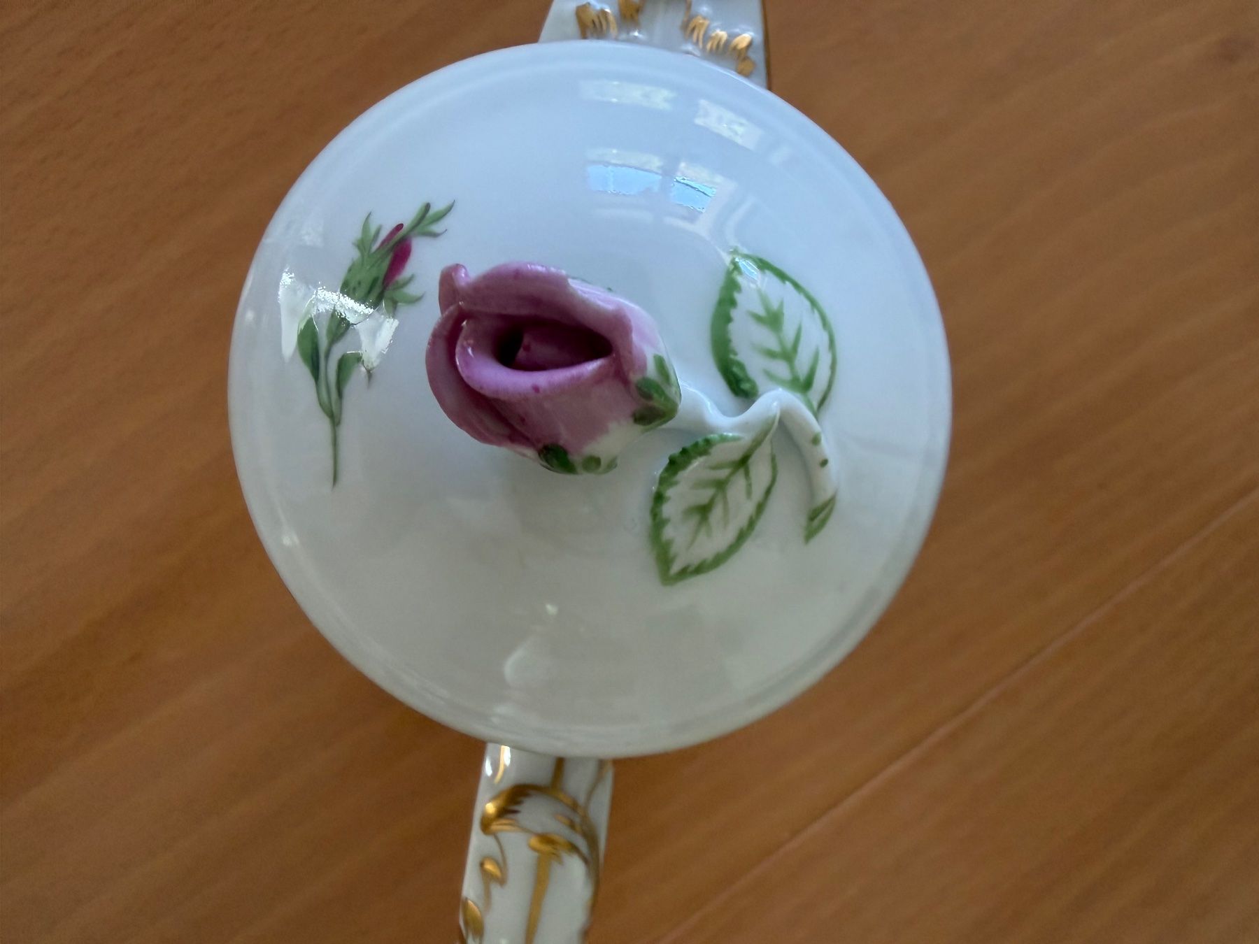Théières: Meissen Tee oder Kaffee Kanne Rose 4 dl – D'occasion à Nussbaumen AG par normajeanbaker 1