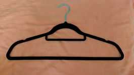 Garderobe aus Satin-Samt, 16Stk. schwarz