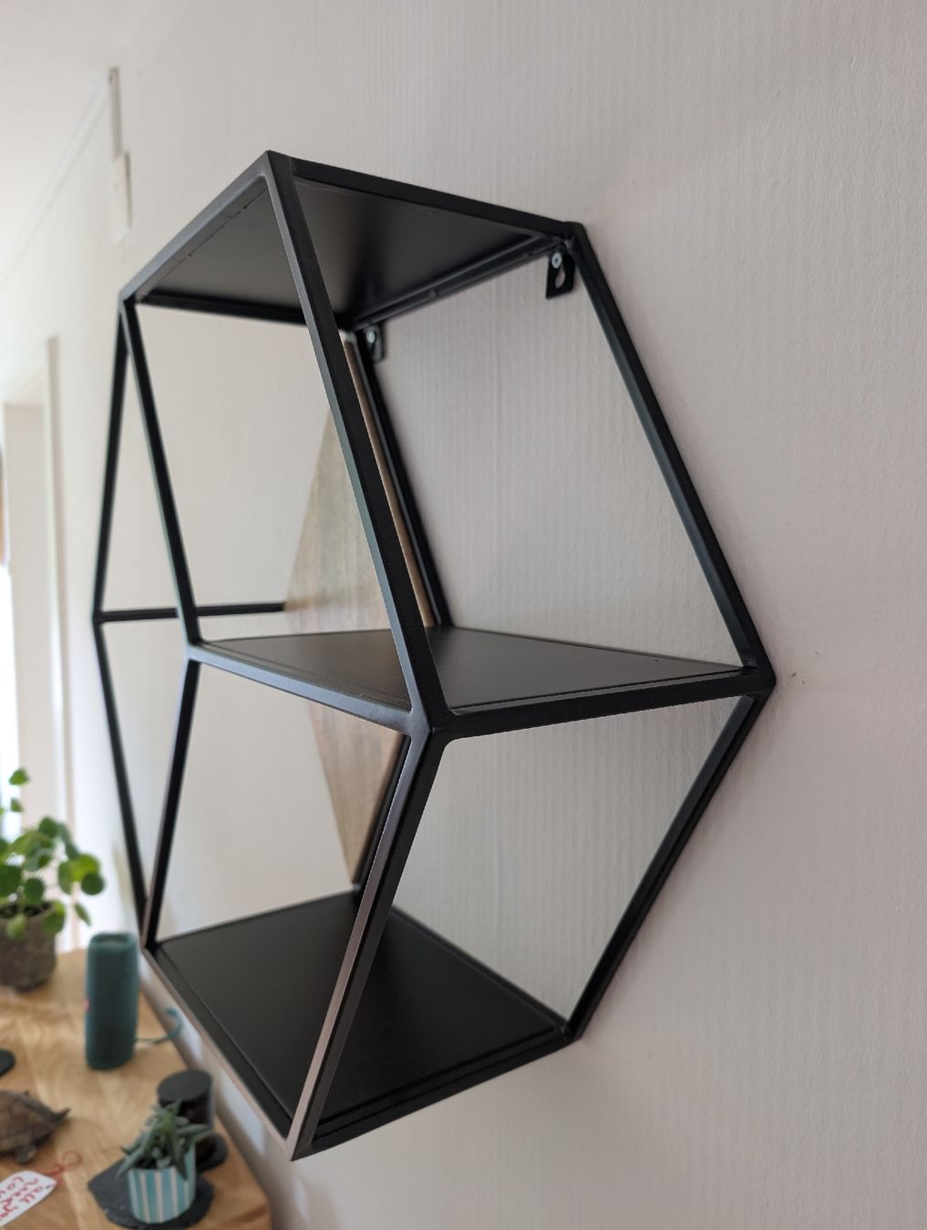 Scaffali: Wandregal Hexagon – Usato da Horw venduto da aiivii 2