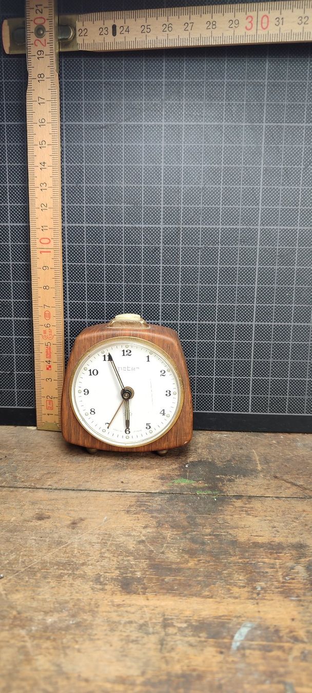 Wecker: Wunderschöner alter Wecker Nr57 Peter  made in Germany – Gebraucht aus Gelterkinden von MYSTOREFORYOU4460 1
