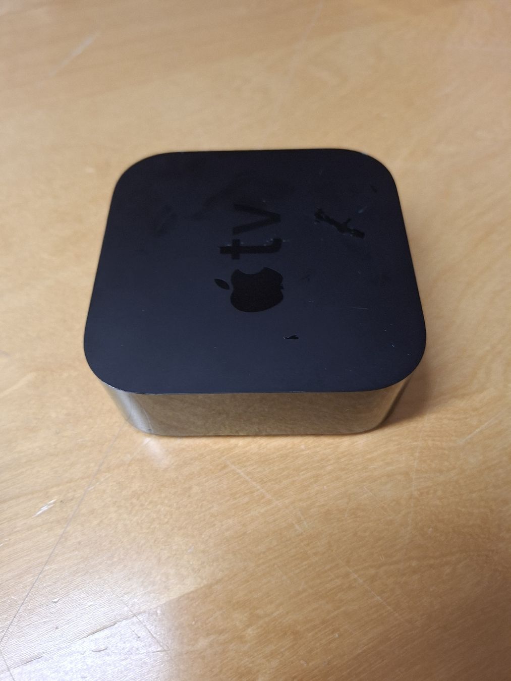 Apple Systèmes audio & multimédias: Apple TV FULLHD 4. Generation Benutzt – D'occasion à Vaduz par vestra 3