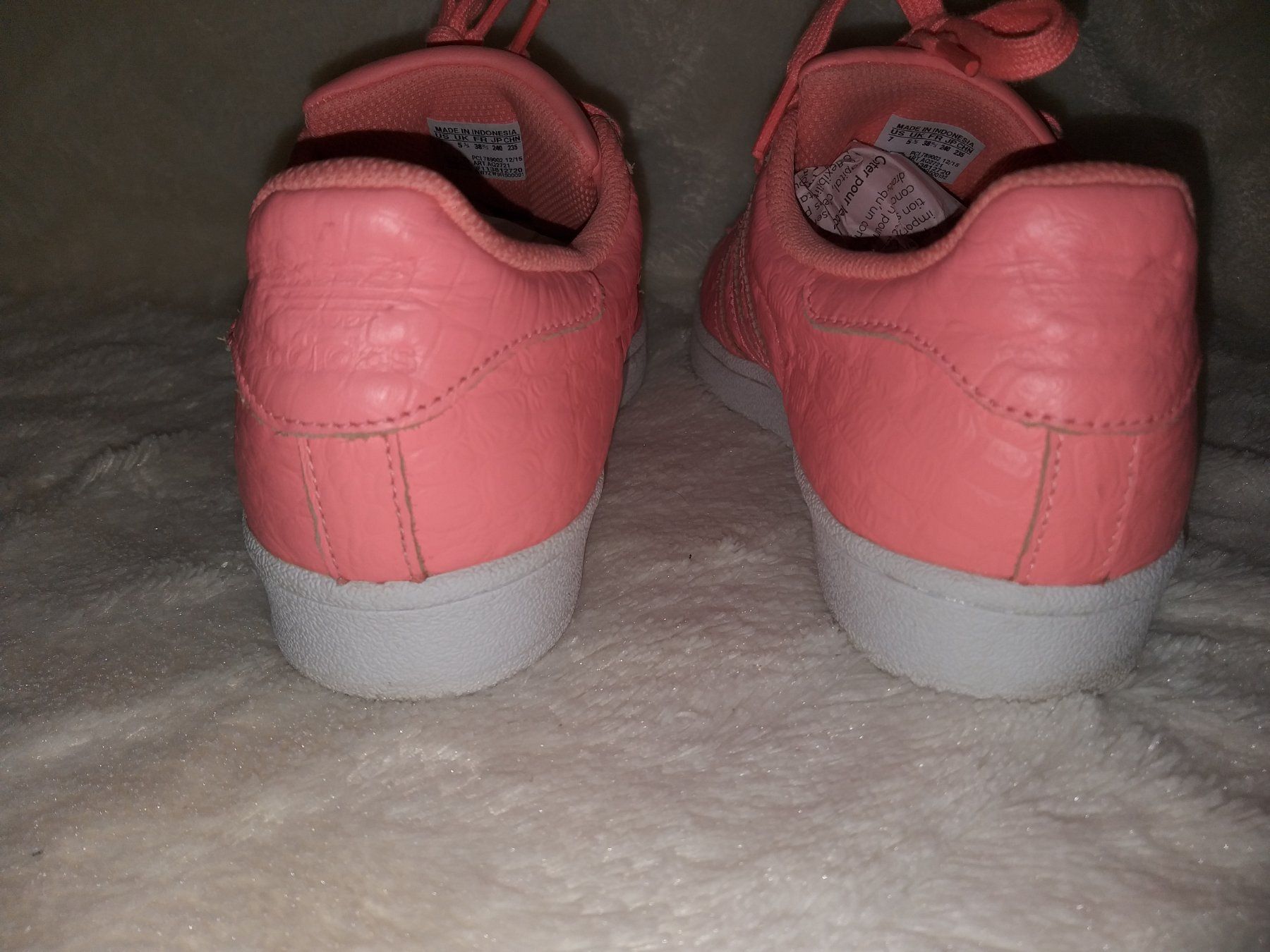 Adidas Scarpe da donna: Chaussures / Schuhe ADIDAS    Pointure / Nummer 38 2/3 – Usato da Cossonay-ville venduto da Super-Price-Quality 4