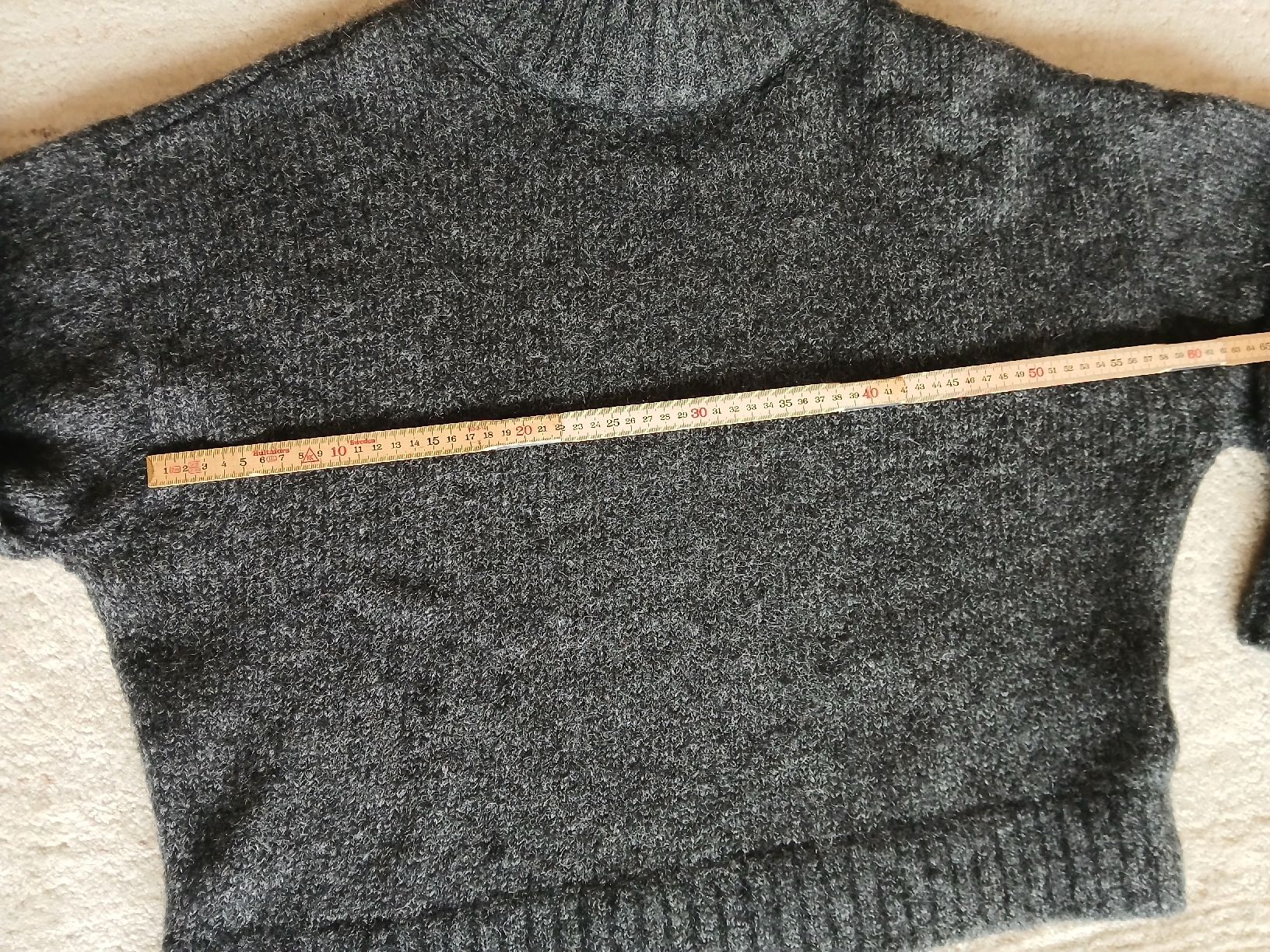 H&M Maglioni & Felpe: WOLLPULLOVER ALPACA H&M WOOL/ALPACA BLEND STRICKPULLOVER – Usato da Zug venduto da Primawa 2