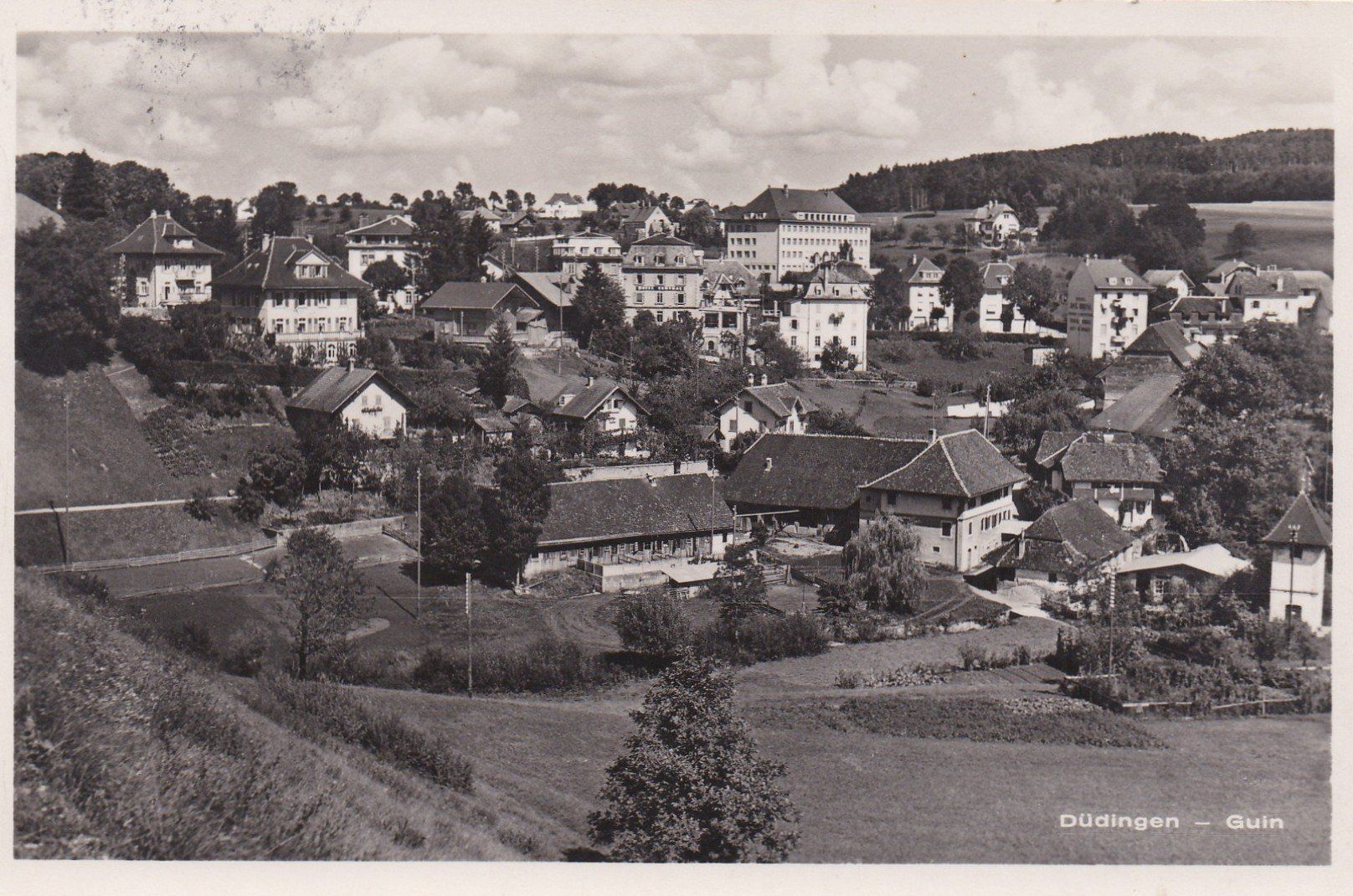Cartoline postali: AK - Düdingen - gel. 26.4.1943 – Usato da Fribourg venduto da schnalla92