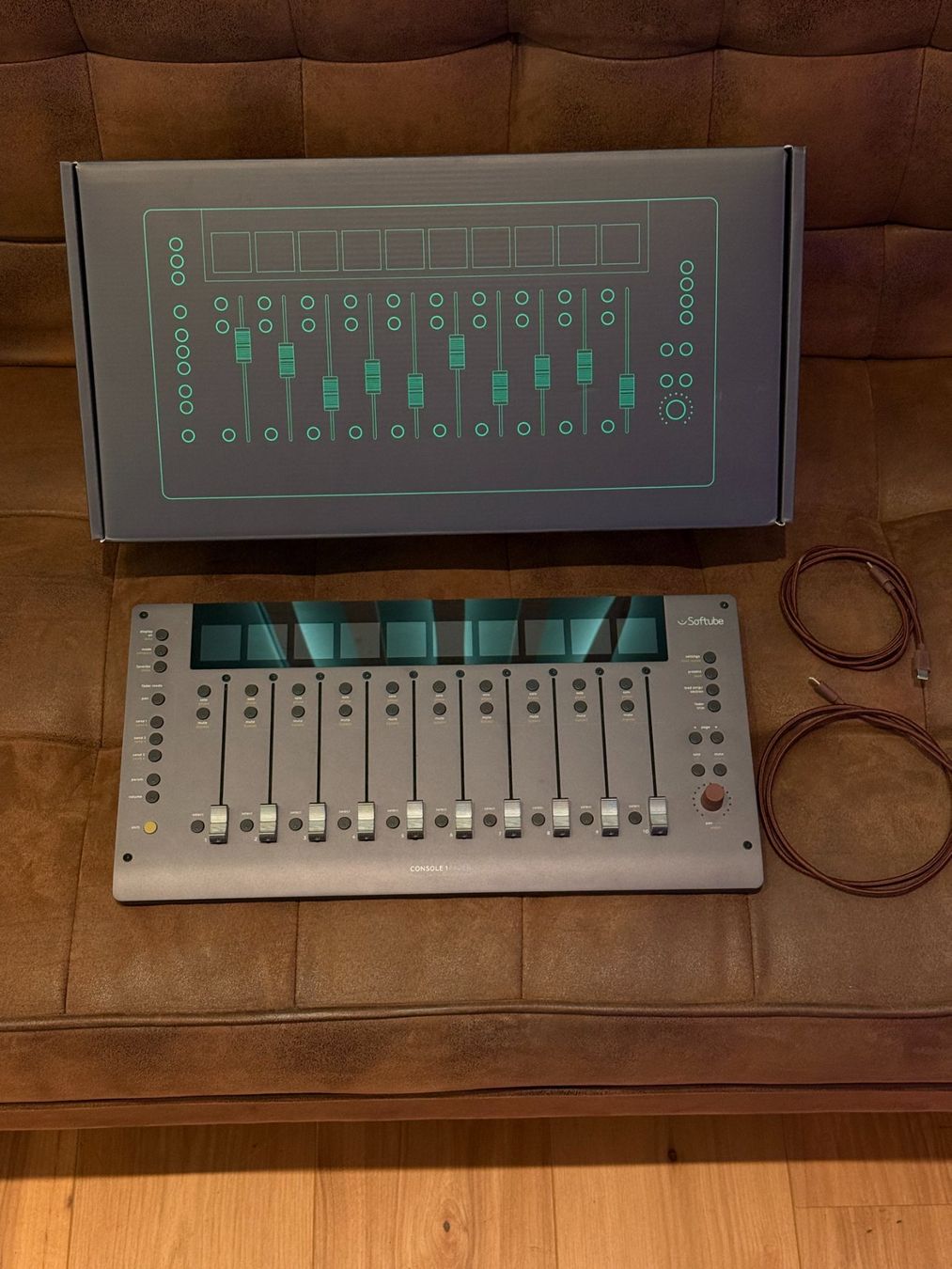 Console di mixaggio: Softube Console 1 Fader Mk III – Usato da Dübendorf venduto da icf_technics 1