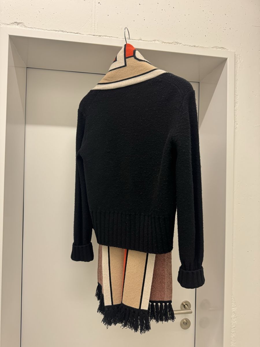 Burberry Giacche: Stylish Burberry Cardigan - size S  – Nuovo (secondo la descrizione) da Cham venduto da lb6_m9yt 6
