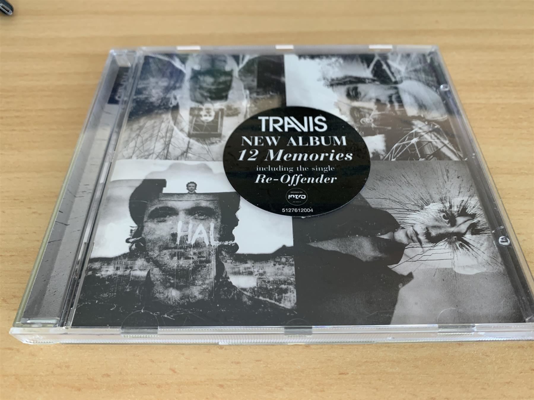 CDs: Travis – 12 Memories – Gebraucht aus Rikon im Tösstal von Alpenmutz