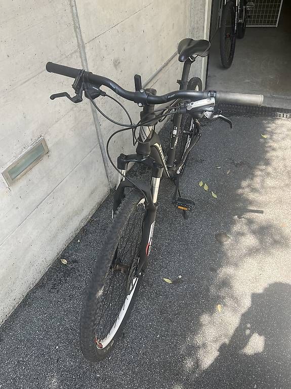 Velos: Vélo  – Gebraucht aus La Tour-de-Peilz von Lucky93 2