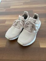 Adidas Beige Swift Run I EU 39