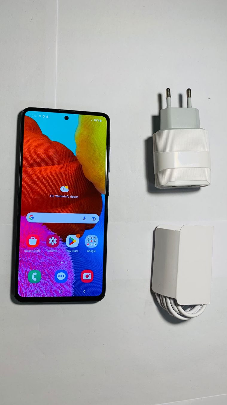 Samsung Telefoni cellulari / Smartphones: Samsung Galaxy A51 (128GB) – Usato da Luzern venduto da Waince786 1