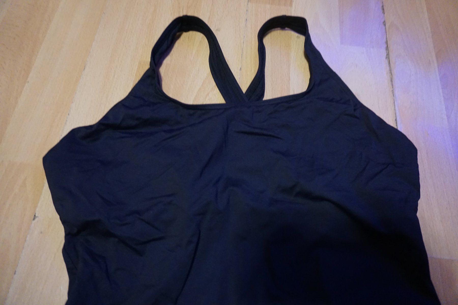 Esprit Costumi da bagno & Bikini: Schwarzer Badeanzug von Esprit, Grösse 44 – Usato da Zürich venduto da einalemjena 2
