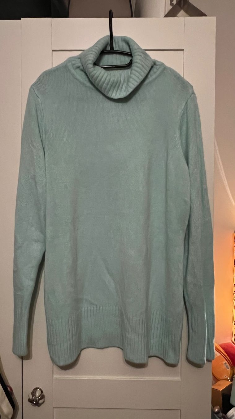 Pulls & Sweat-shirts: • Rollkragen Pullover • – D'occasion à Basel par mendoza13 2