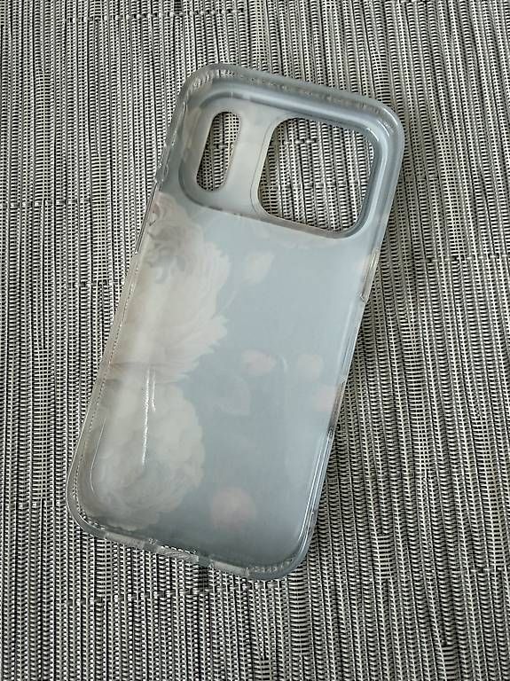 Cover & Protezioni schermo: NEU - iPhone 17 Pro Gummi Hülle Flowers – Usato da Tübach venduto da sab_hd7d 1