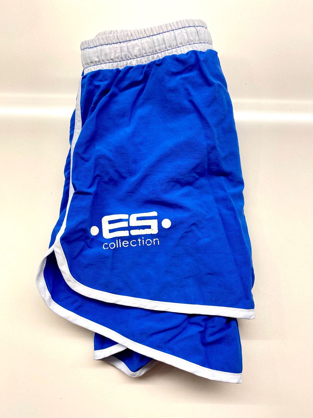 Pantaloni: ES Collection Shorts Grösse S – Usato da Basel venduto da phidelitas