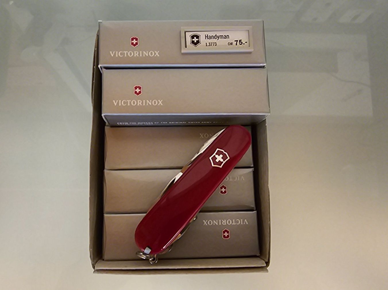 Victorinox Coltelli tascabile: Victorinox Handyman 91mm – Nuovo e nell'imballaggio originale da Koppigen venduto da Bracher_Mail-House 3