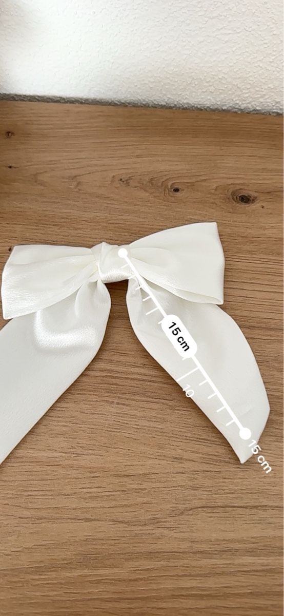 Accessori per capelli: Haarschleife Accessoire weiss Seide Neu – Nuovo e nell'imballaggio originale da Sevelen venduto da Ch_2026_1 4
