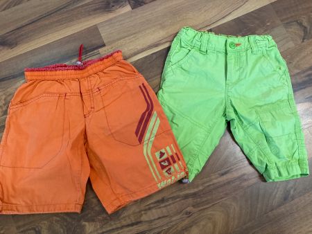 2 paar kurze Hosen Gr. 98 Knaben