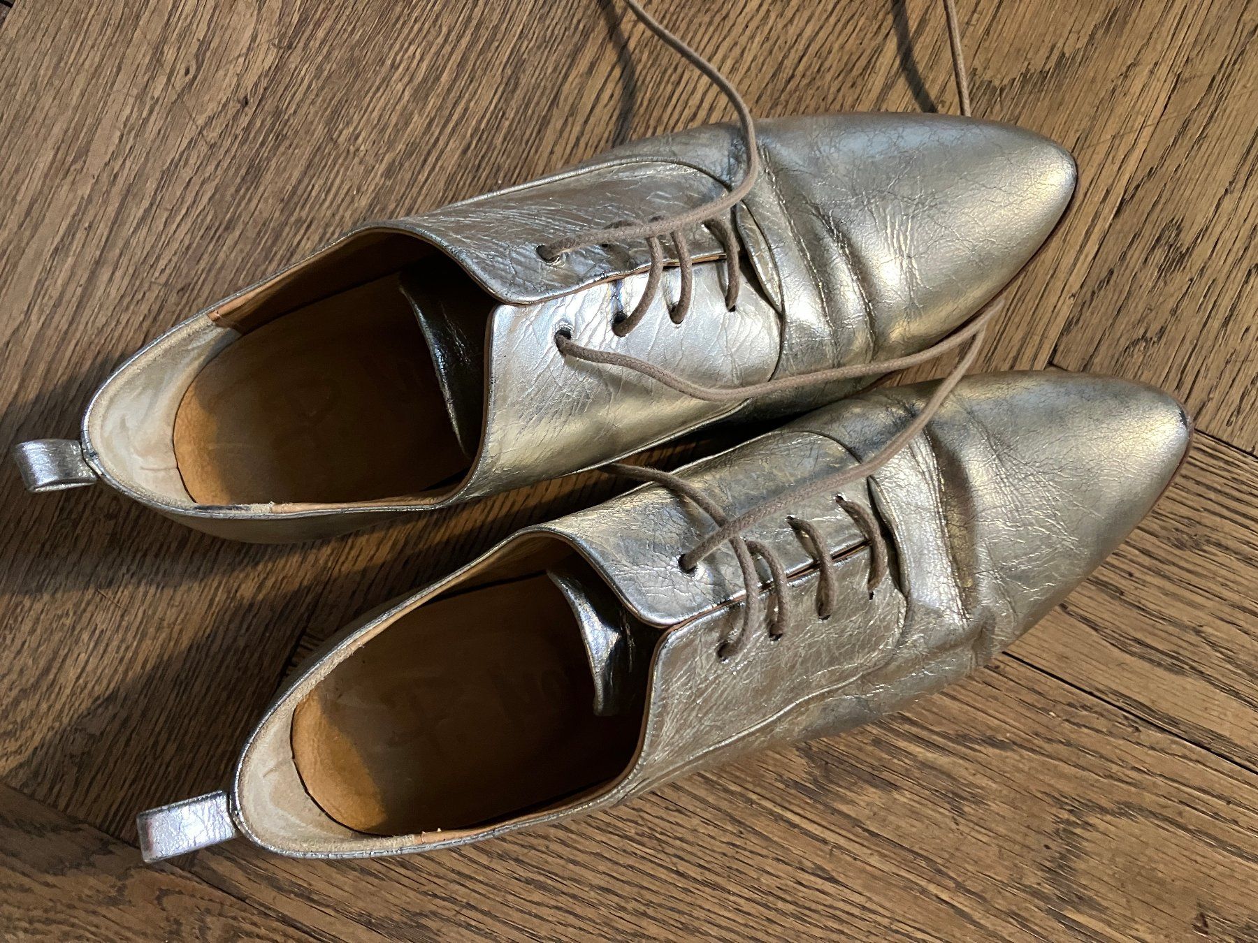 Damenschuhe: P. Monio Goldschuhe Leder Gr 41 – Gebraucht aus Basel von Gwendolin0 3